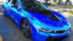 BMW i8 Blue Chrome – The powerful shiny pearl