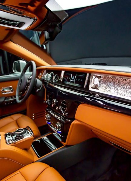 Rolls Royce Phantom 2018 – Interior’s first look