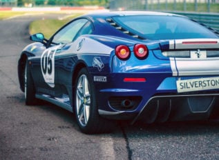 At Los Angeles Auto Show 2017: What to expect?