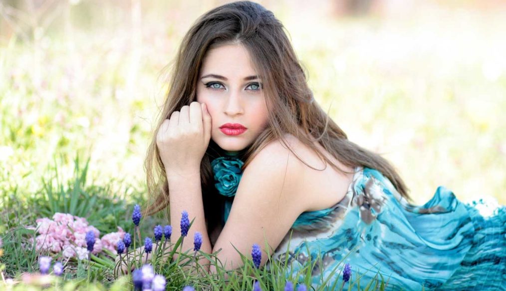 Love looks not with the eyes, but with the mind