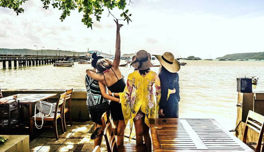 Travel together, enjoy together, live together