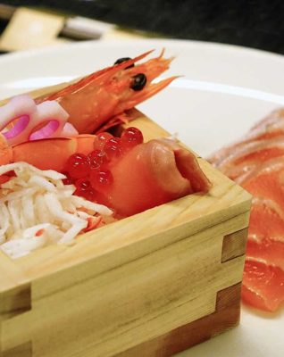 Sashimi, the delicious fishes from Japanese