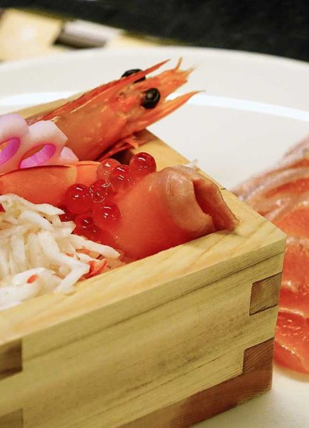 Sashimi, the delicious fishes from Japanese