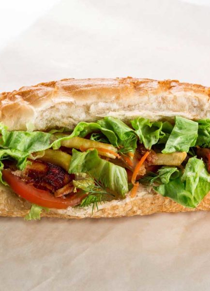 Americans Try Vietnamese Breads