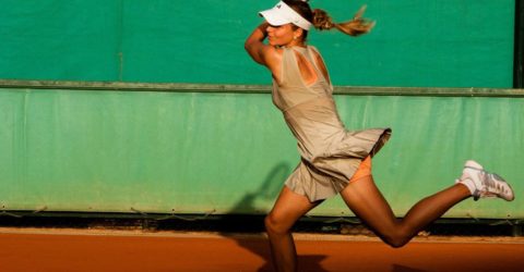 Hingis, 25-time Grand Slam champ, to retire